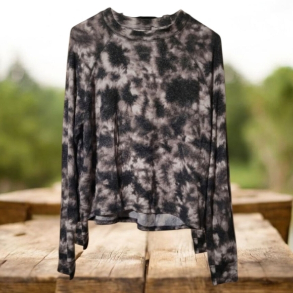 So Black Gray Purple Tie Dye Soft Fade Sweater Size Medium - Picture 1 of 12